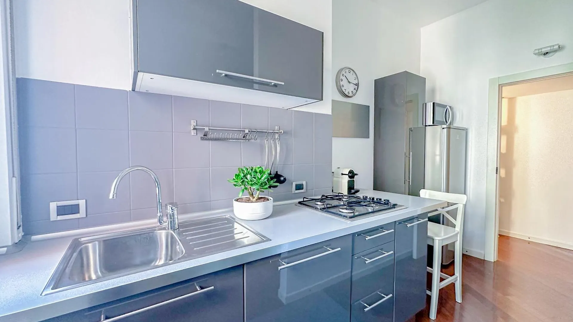 Fdo Blue Suite - 16 Minuti Dal Duomo Milano 0*,  Italien